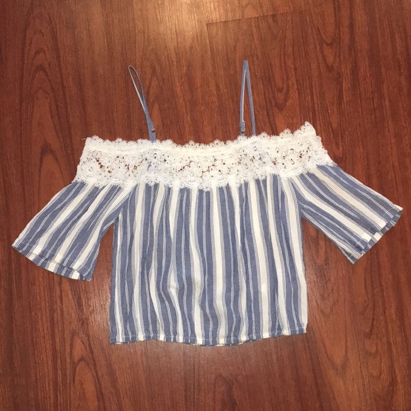 Hollister Tops - Stripped top